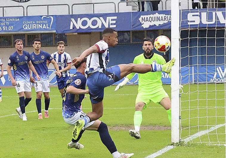 El Real Avilés guarda un punto valioso