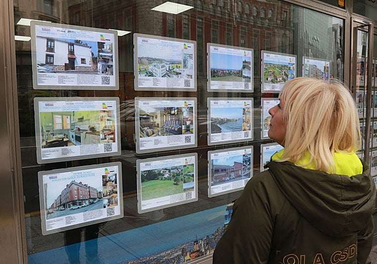 Las donaciones de padres a hijos se duplican en dos años en Asturias por la crisis inmobiliaria