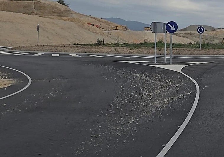 La asociación de la margen derecha de la ría de Avilés insiste en la necesidad de duplicar carriles en El Estrellín