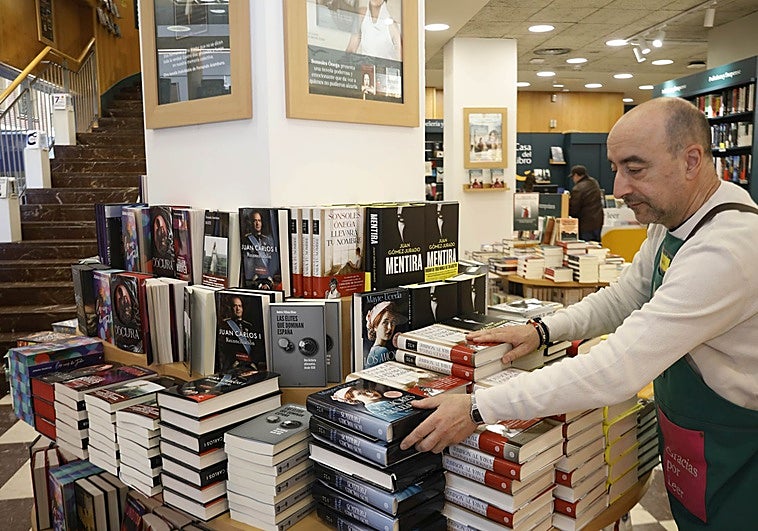 Asturias saborea hoy la gran fiesta de los libros