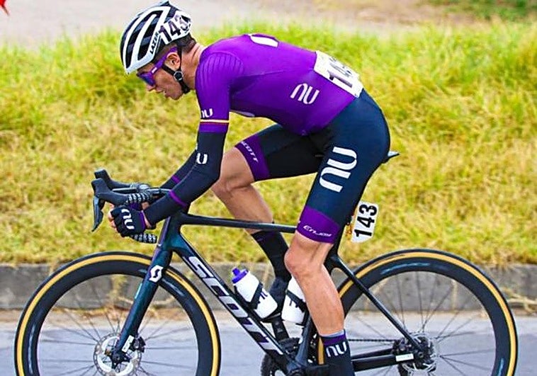 Luto en la Vuelta a Asturias por la muerte del ciclista Cristian Muñoz