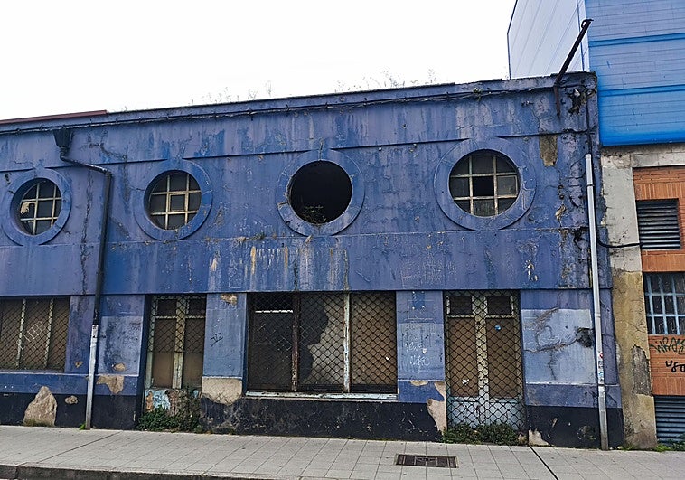 El arreglo de las naves de Pymar en Naval Gijón pondrá el foco en la fachada hacia Mariano Pola