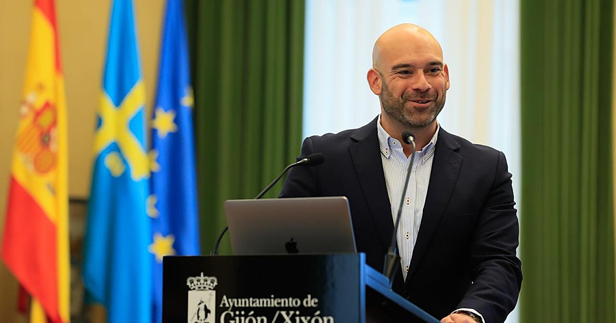 Foro acusa al Principado de «lavar la cara» al ministerio con sus críticas al soterramiento del Muro