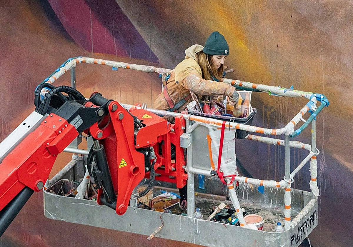 María Peña Coto, artista afincada en Francia: «Ha costado, pero empiezo a vivir de mi obra en París»