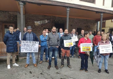 Protesta de ganaderos en Grado.