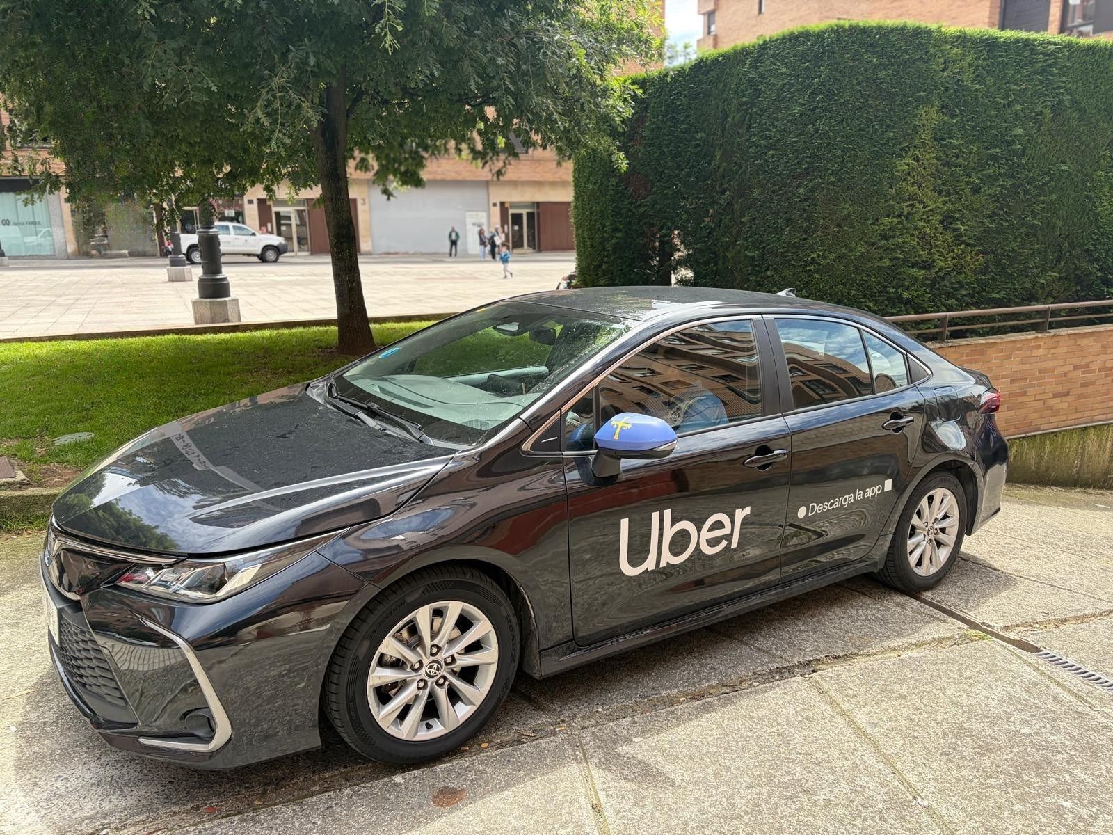 Uber debuta en Asturias con 40 vehículos: ¿dónde y cómo puedo pedir sus servicios?