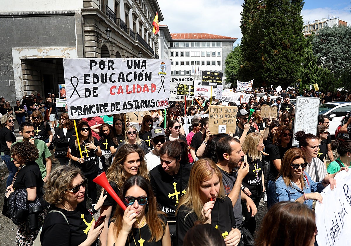 Los sindicatos hacen balance tras un año del pacto Asturias Educa: «Se están cumpliendo los compromisos»