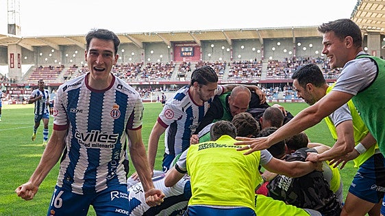 ¡El Real Avilés logra la permanencia! Las mejores jugadas del partido contra el Pontevedra