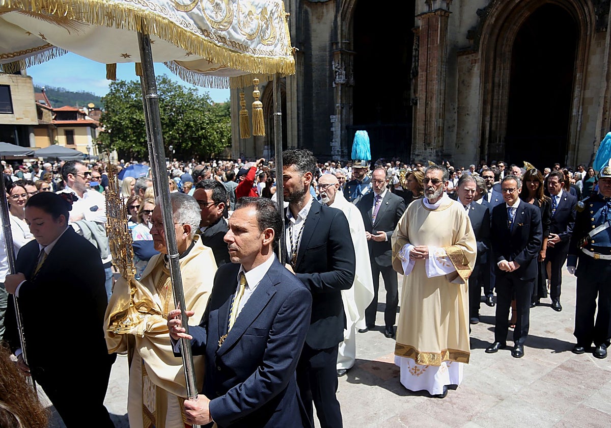 Un Corpus de caridad y servicio en Oviedo para hacer propio 