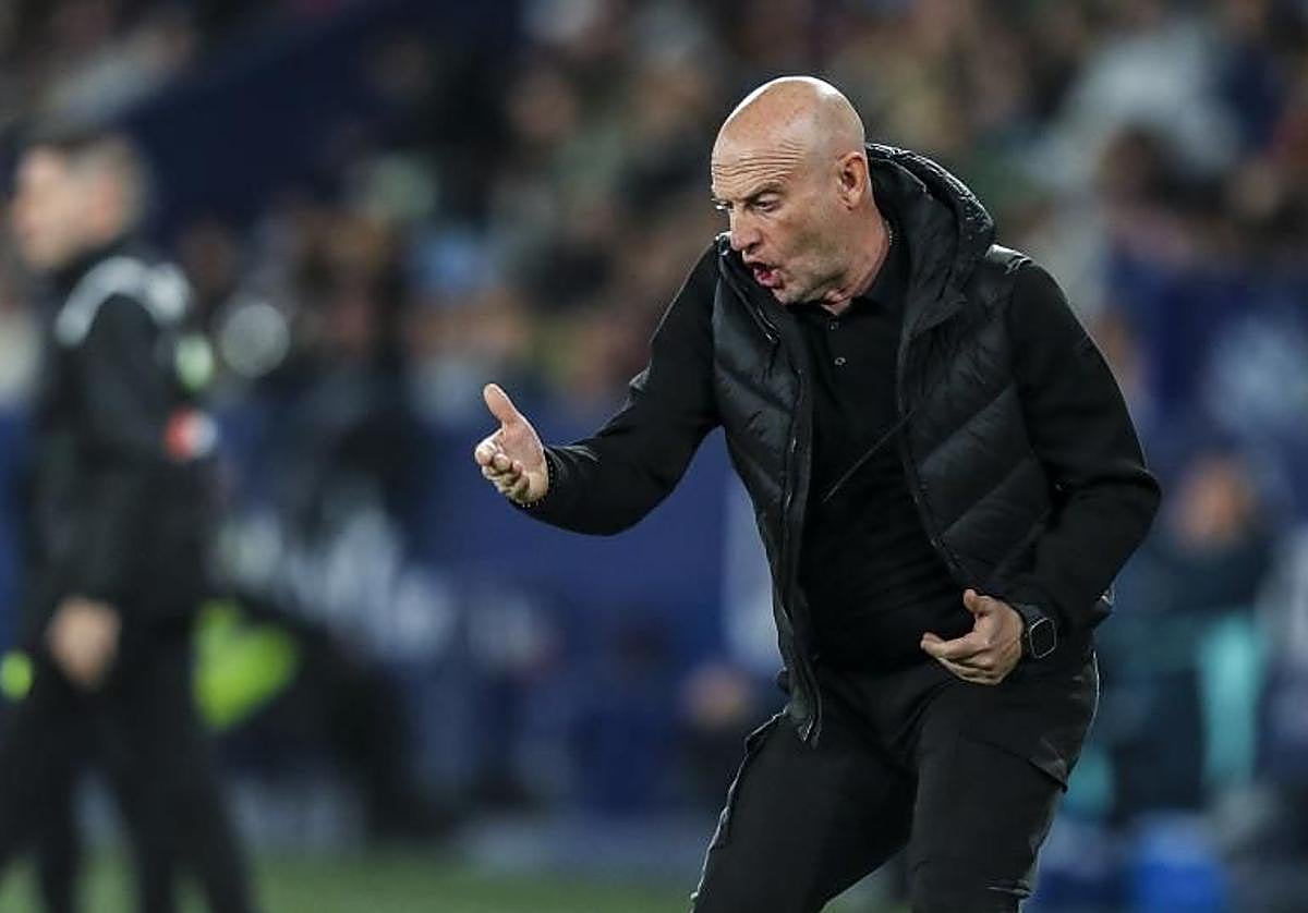 El agente Calero, al rescate del Real Oviedo