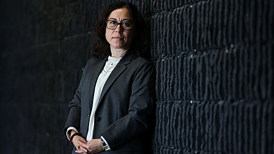 Carmen Ruiz Repullo, socióloga: «Que el 30% de las mujeres haya sido forzada al sexo debería abrir telediarios»