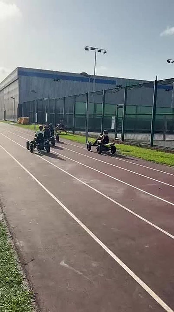 Las fiestas del Santa Olaya continúan con karts y marionetas
