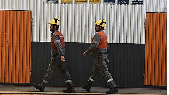 Arcelor amenaza con despidos en Asturias si no se acepta la oferta planteada para el convenio
