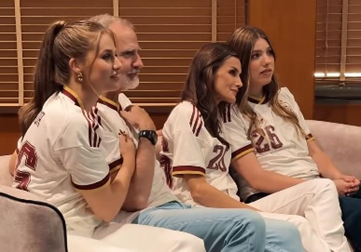 Los reyes celebran la victoria de España en familia