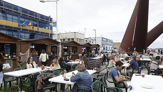 Gastronáutica regresa a la ría de Avilés con tres días de música, regatas y gastronomía