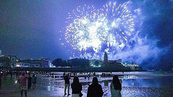 El tiempo en Gijón para la Noche de los Fuegos: ¿lloverá durante el espectáculo pirotécnico?