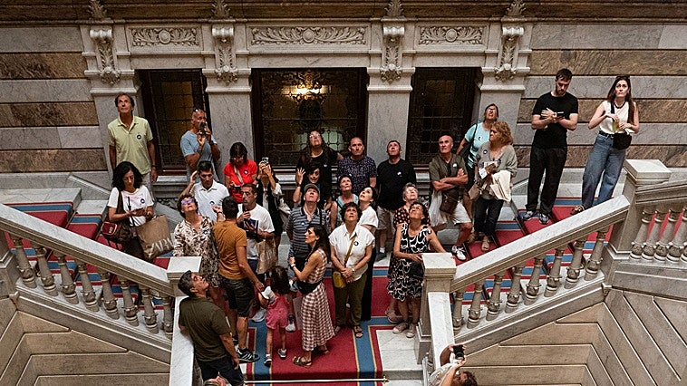 La Junta General del Principado abre sus puertas y atrae a más de 8.400 visitantes en agosto
