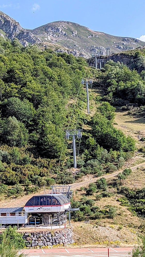 La Asociación Nieve y Montaña de Asturias reclama agilidad en los proyectos de Fuentes de Invierno