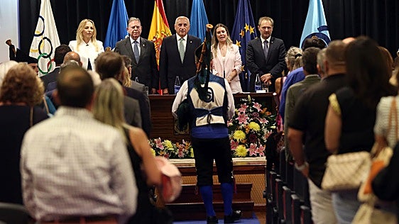 Lucía Galán: «Cuanto más mundo conozco, más claro tengo dónde está mi principio, Oviedo»