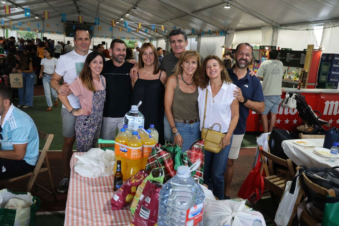 El Centro Asturiano de Oviedo pone el broche a unas «fiestas con mucha participación»