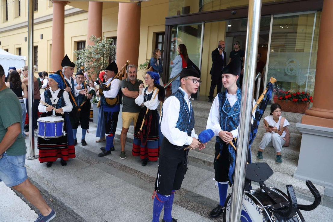 El Centro Asturiano de Oviedo pone el broche a unas «fiestas con mucha participación»