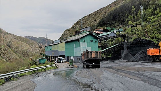 Una histórica mina de carbón del occidente de Asturias sale a subasta por cinco millones