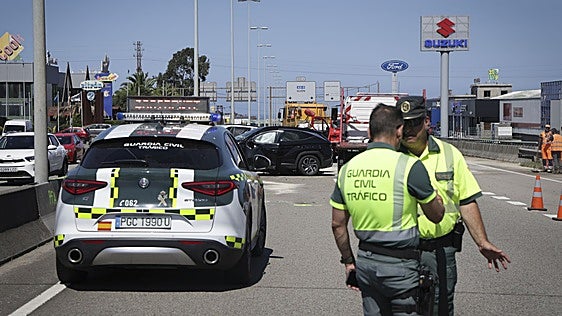 Solo uno de cada diez conductores de Asturias aprobaría hoy el examen teórico del carné