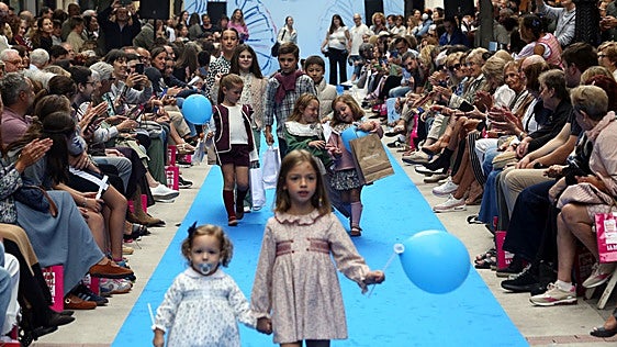 La pasarela azul de la moda se afinca en Oviedo