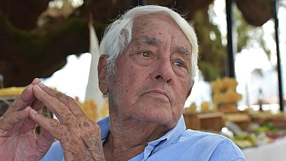 Muere a los 96 años Manuel Fernández, socio fundador del Club de Tenis de Gijón