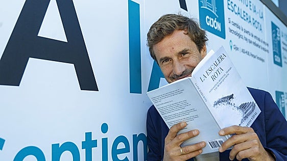 Javier Pardo, ingeniero: «Antes o después, la IA va a sustituir el trabajo por completo»