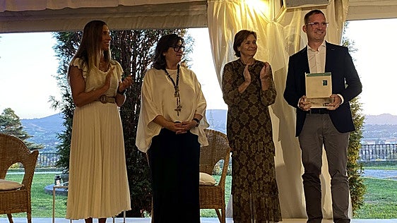 Gijón echa raíces científicas con su nuevo embajador: «En esta liga la ciudad compite y gana»
