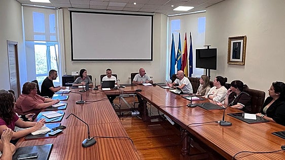 Corvera aprueba 286 ayudas a familias para el nuevo curso