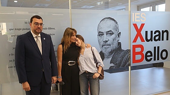 Adrián Barbón, Sonia Fidalgo y Lena