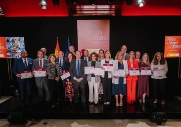 Acto de entrega, este viernes, de varias distinciones a fiestas, entre ellas, el Festival de la Manzana.