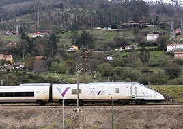 Tren AVE Renfe en Asturias.