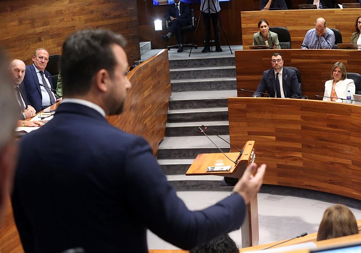 Juan Neira: Dos para un sillón | El Comercio: Diario de Asturias