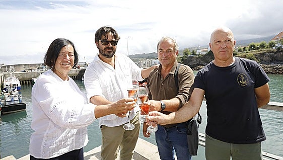 Llanes celebra la declaración de la Cofradía de Pescadores Santa Ana Pueblo Ejemplar
