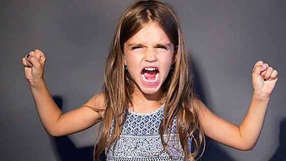 Lucía Feito, psicóloga: «Las rabietas infantiles no suelen ser el problema, sino que son el mensaje»