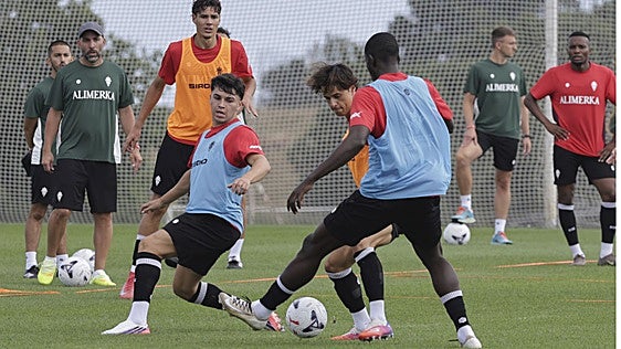 El Sporting de Gijón paga por el fichaje del delantero Alejo Sarco