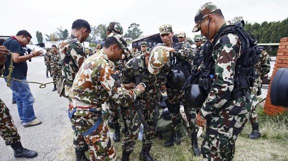 Miembros de las fuerzas especiales del Ejército nepalí. 