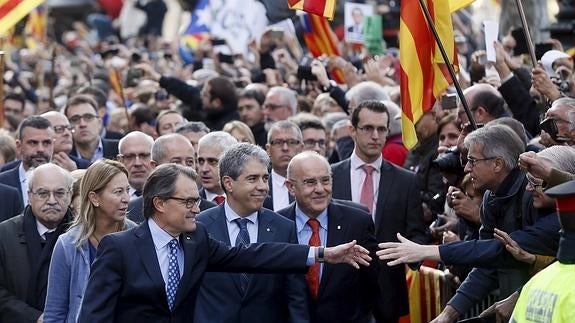 La Fiscalía advierte a Mas de que defenderá la «independencia judicial»