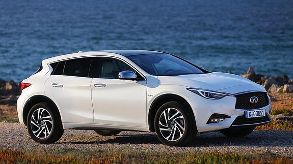 Infiniti Q30, asalto al bastión alemán