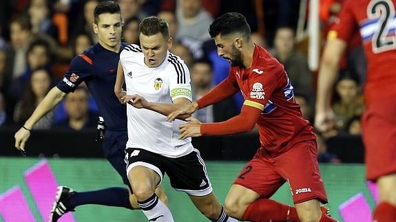 Cheryshev (i), ante el Espanyol. 