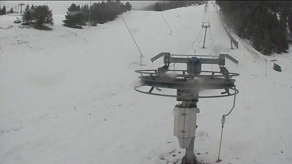 A pesar de mantenerse cerrada, el área de Pla de Masella sigue manteniendo excelentes niveles de nieve