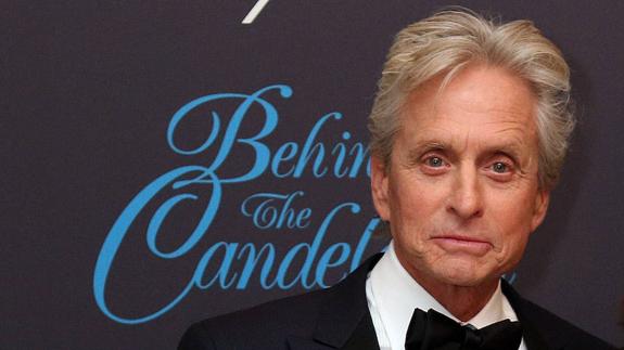 Los casos conocidos de afectados por este tipo de cáncer, como el de Michael Douglas, han incrementado las consultas.   