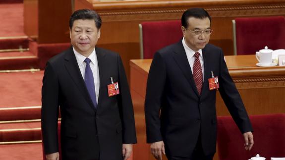 Xi Jinping, junto al primer ministro chino, Li Keqiang. 