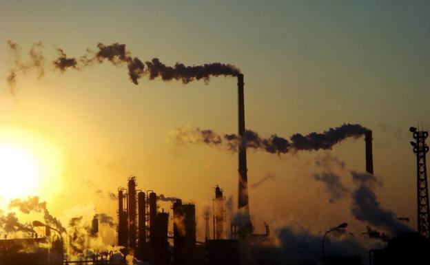 Emisiones de CO2 producido por las fábricas. 