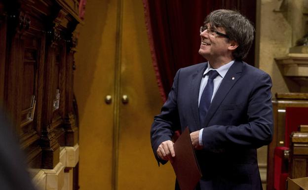 La oposición acusa a Puigdemont de convertir el proceso soberanista en un «gran engaño»
