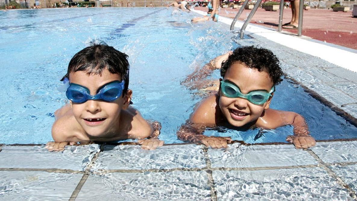 Niños y piscinas: diez mandamientos para evitar tragedias