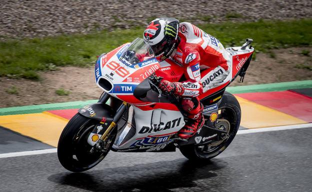 Jorge Lorenzo, con la Ducati. 